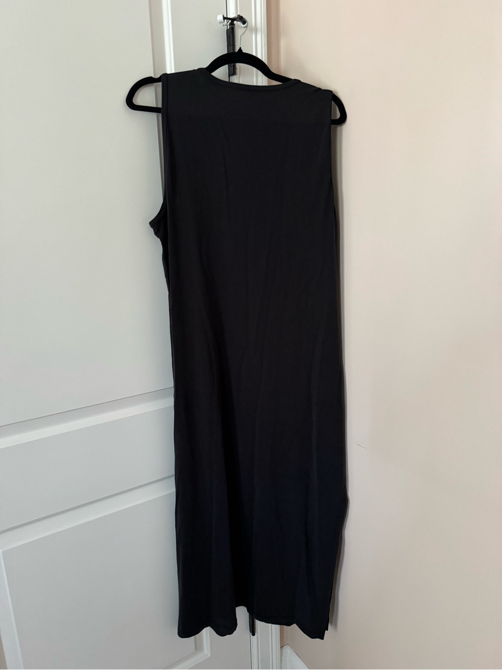 Beyond Yoga Black Sleeveless Maxi Dress - Picture 3 of 3